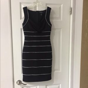 White House Black Market Instantly Slimming Dress